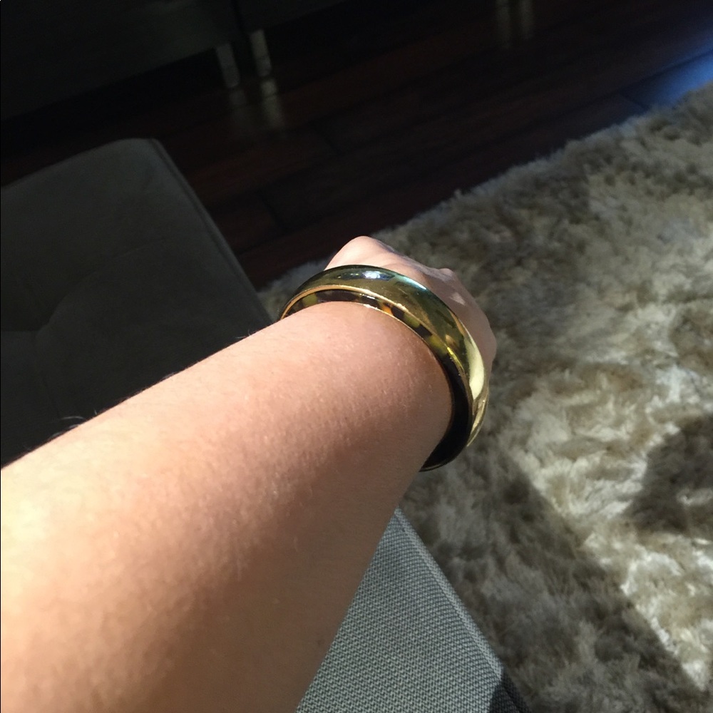 Jcrew gently worn gold tortoise bracelet.